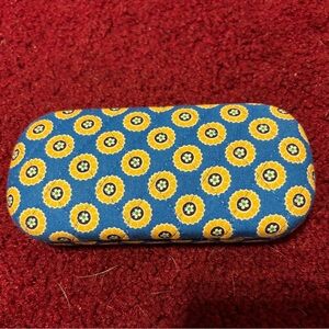 VERA BRADLEY HARD SHELL GLASS CASE GUC SUNGLASSES ETC